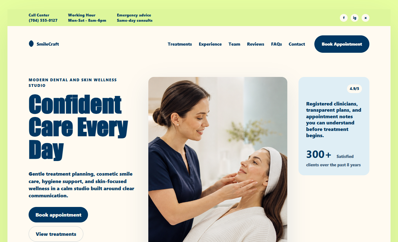 SmileCraft clinic demo website screenshot